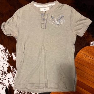 American Eagle men’s tshirt